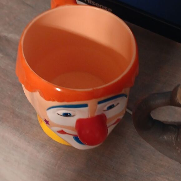 Collector Mugs  - Picture 3 of 5